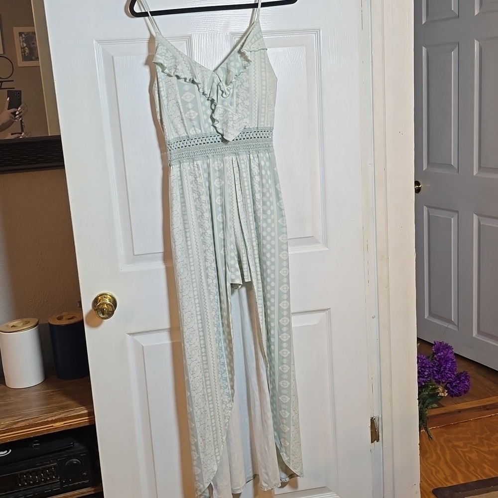 No Boundaries M Medium Light Green Patterned Romper Jumpsuit